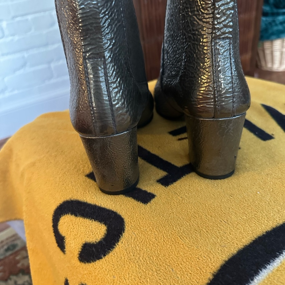 Pedro Garcia Shiny Brown Ankle Boots - Picture 3 of 7
